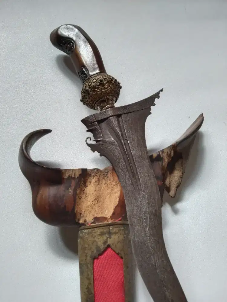 Keris pusaka kuno