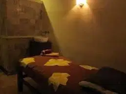 DI BUTUHKAN SEGERA TENAGA TERAPIS WANITA