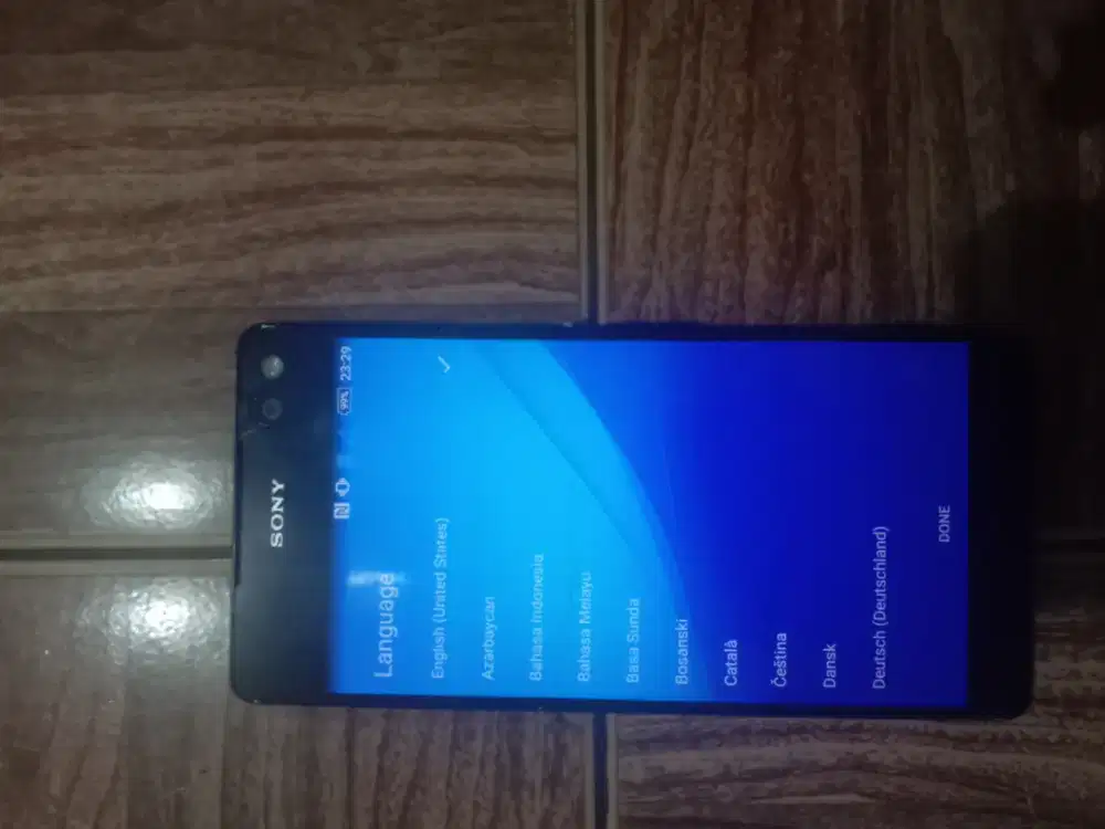 Dijual hp sony kondisi apa adanya