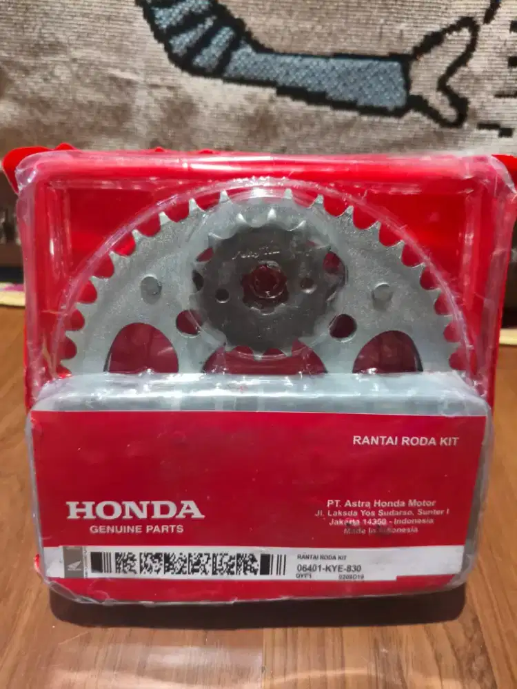 Gear Set / Gear Paket Megapro new Verza 150 Sonic 150 CB150 (KYE)