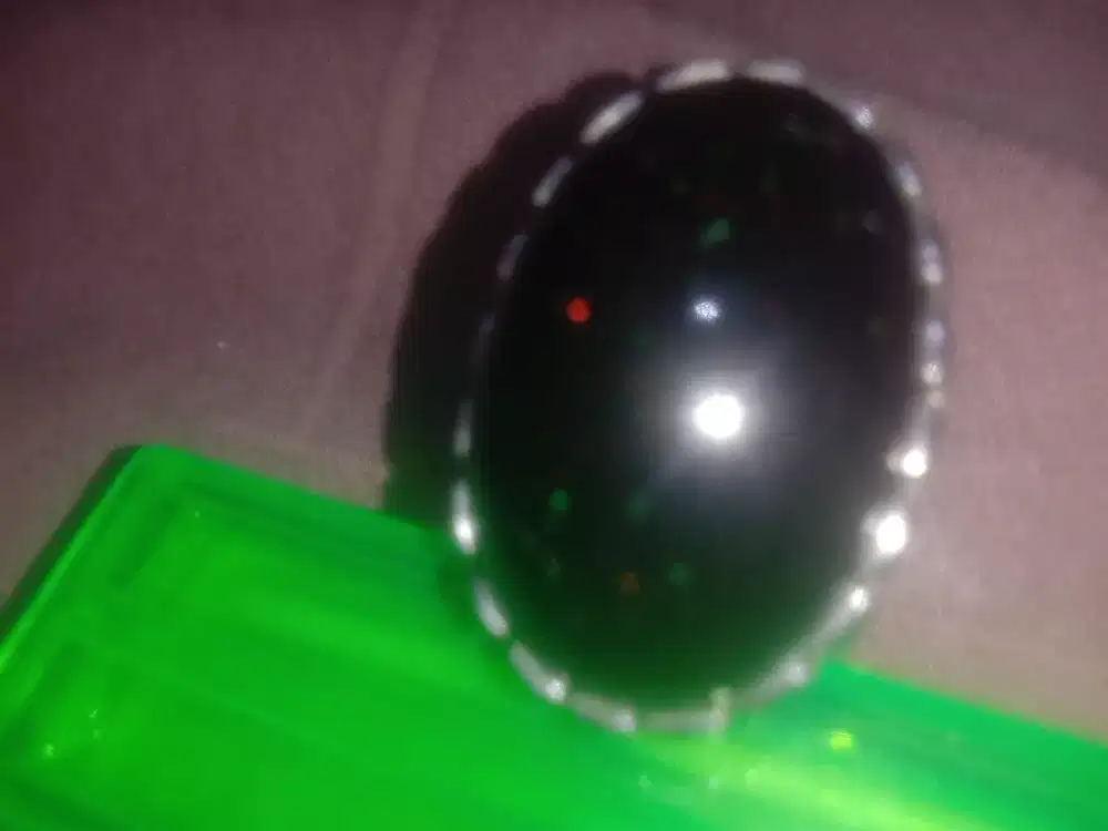 Black opal banten
