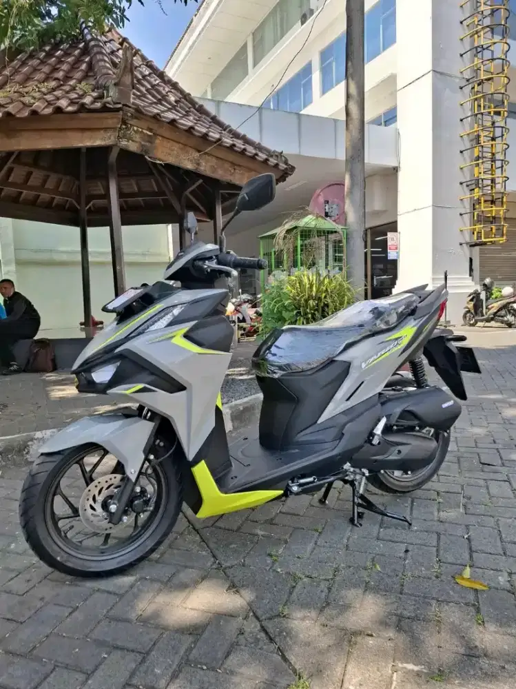 HONDA VARIO 160 CBS NITRO