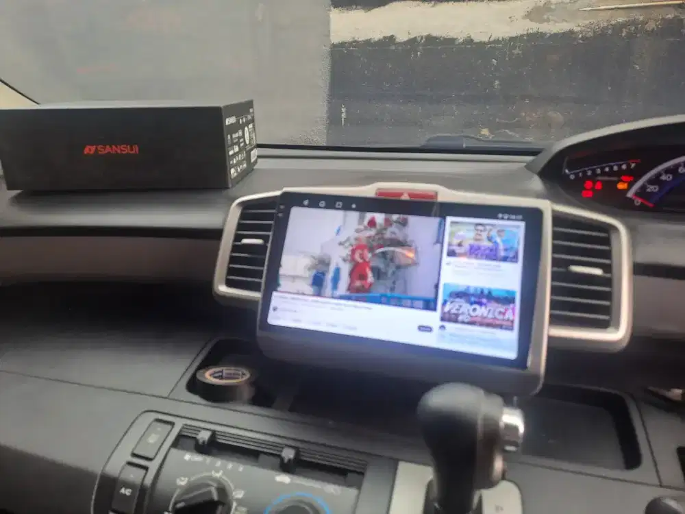 Headunit mobil Android 9 inc Gratis kamera mundur