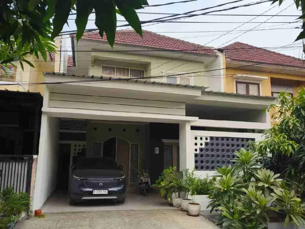 Rumah Penuh Pesona Taman Harapan Baru - Harapan Indah Bekasi kota