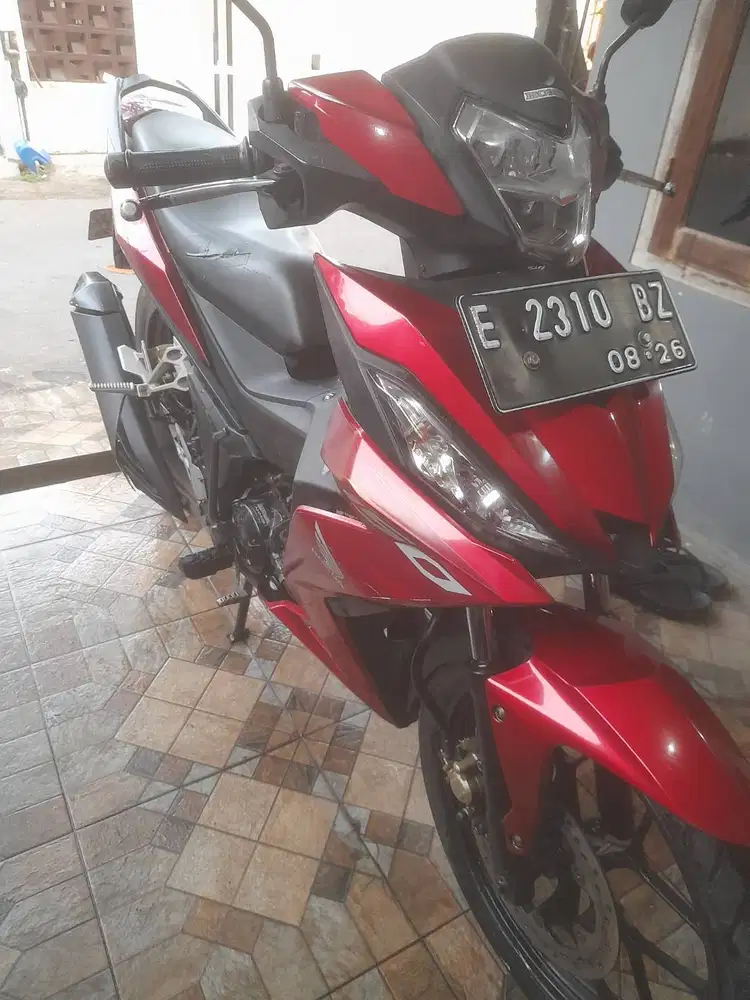 Jual Motor Honda Supra GTR 150 / Tahun 2016