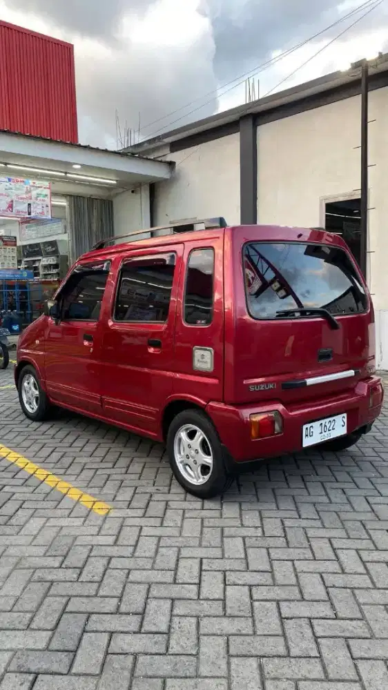 Unit antik super istimewa