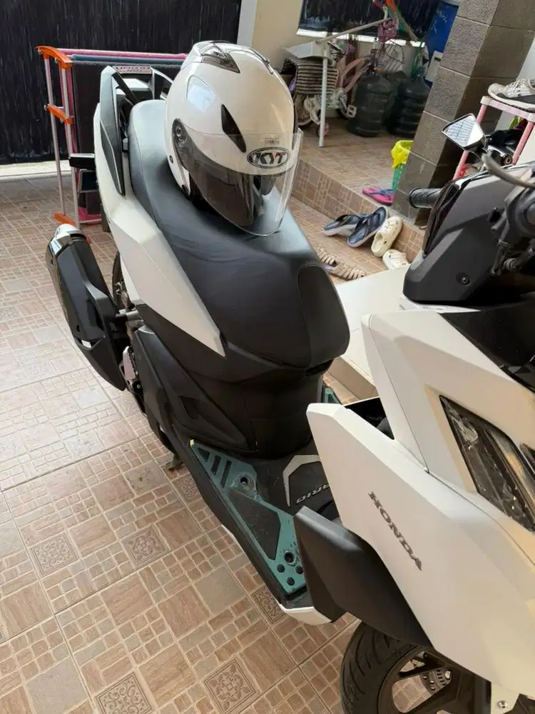 Vario 160 ABS Putih