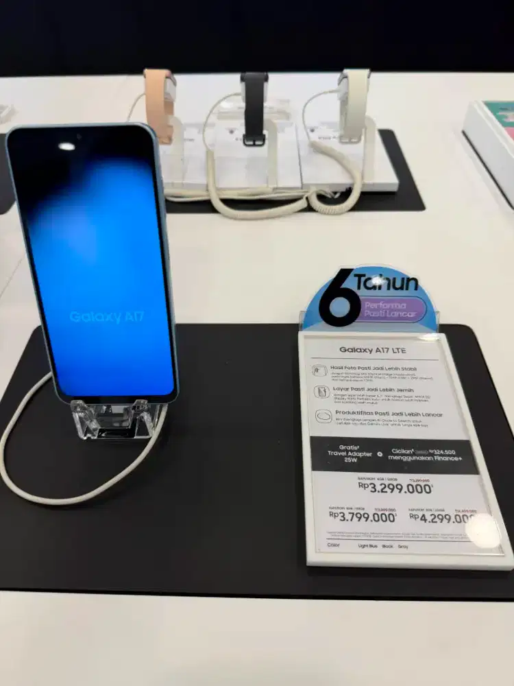 Samsung A17 lte  8gb 256gb