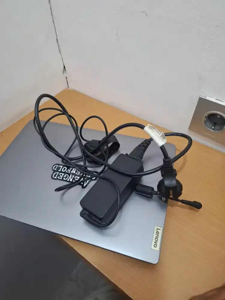 Lenovo Ideapad Slim 3i