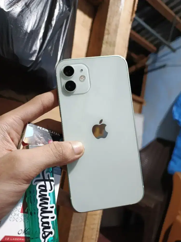 iPhone 12 Basic (128)