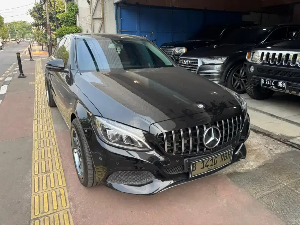 Mercy c200 th 2015 AT pajak on Siap pakai