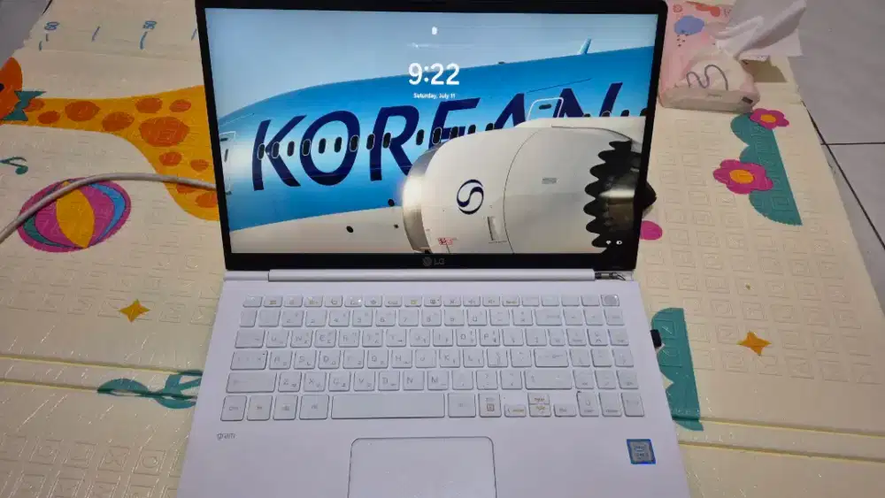 Laptop LG Gram 15 inci
