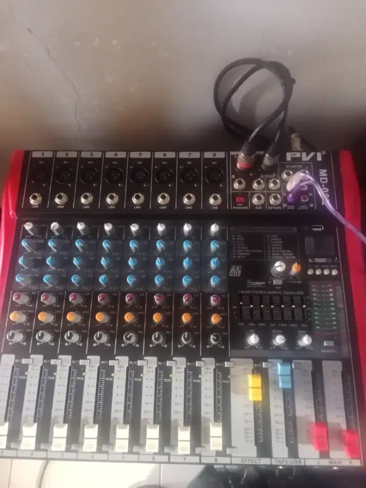 Mixer 8 channel