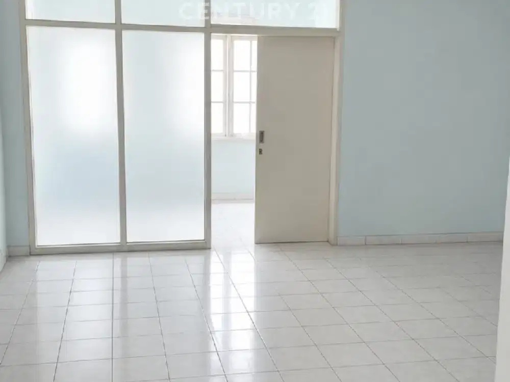 DISEWAKAN RUKO 3 LANTAI DI REMPOA - TANGERANG SELATAN