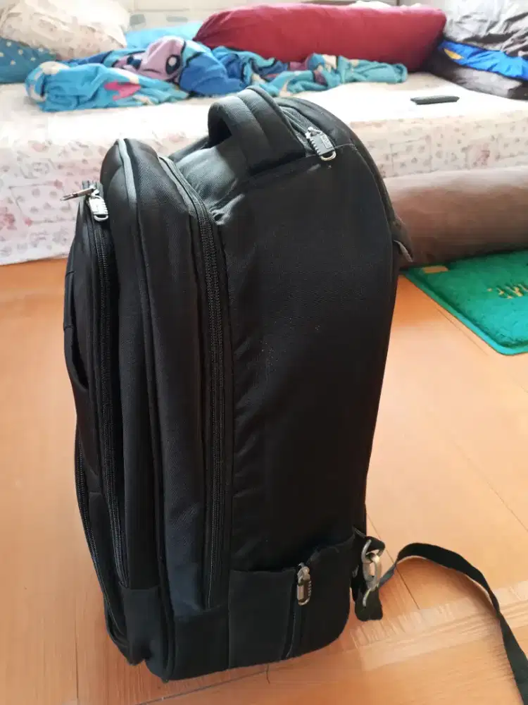 Tas ransel ada ada geretan kaya koper