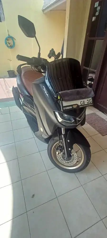 JUAL YAMAHA NMAX NEW 2020, SURAT LENGKAP, PAJAK HIDUP, BODY MULUS