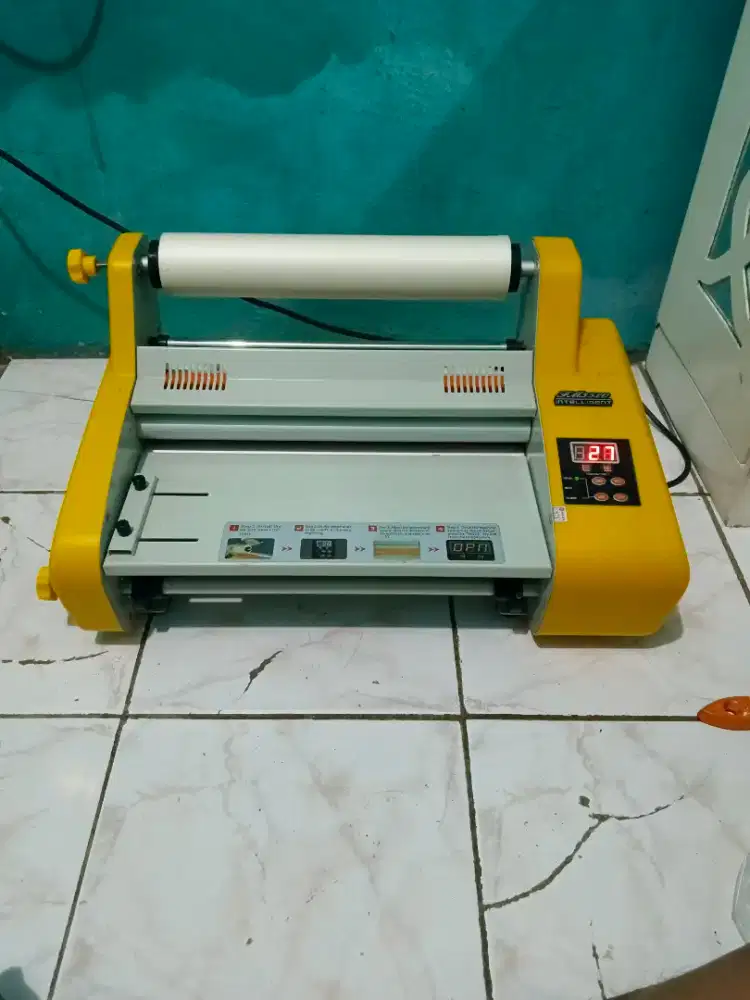 mesin laminating roll FM3520 Intelligent (A3, hot & cold).