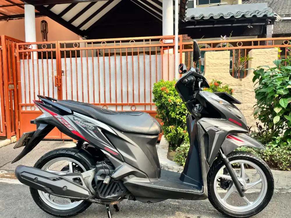 Di jual velg ori bawaan honda vario kzr 2014