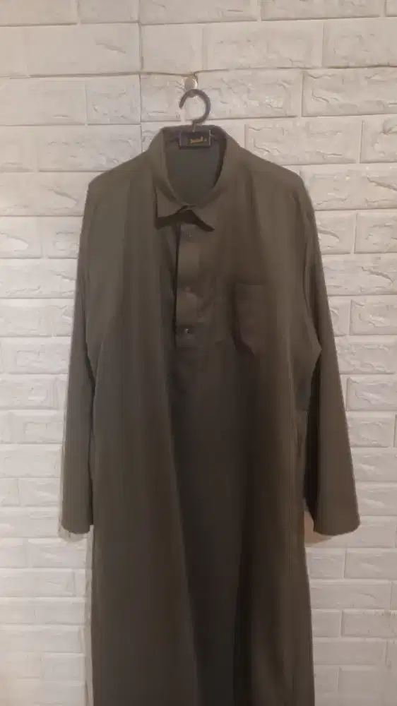 Gamis Berkerah Bekas Merk Waqt Ad-Dhuha (وقت الضحى) Ukuran XL