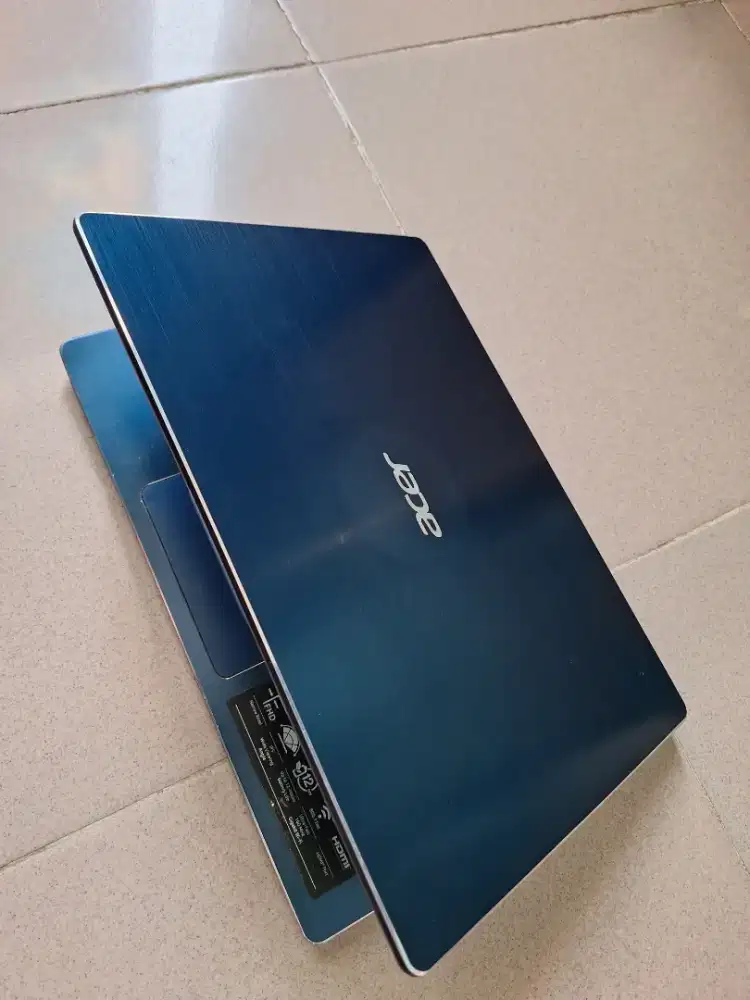 Bismillah dijual laptop acer swift3 slim core i7gen8 vga nvidia mx250