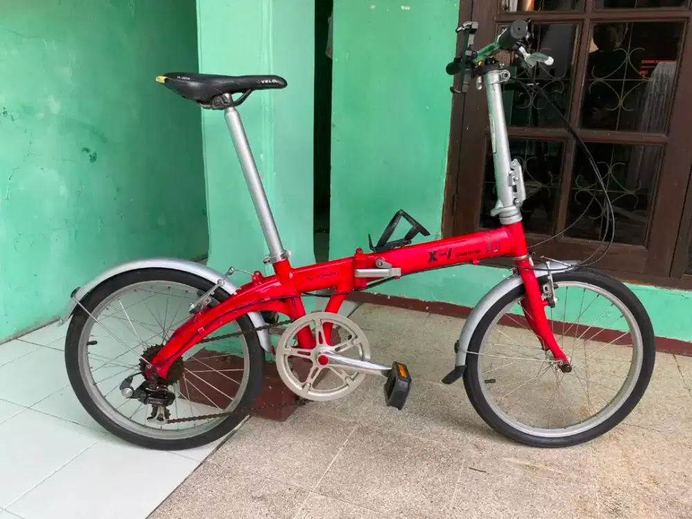 Sepeda lipat dahon DLT X1 Shadow