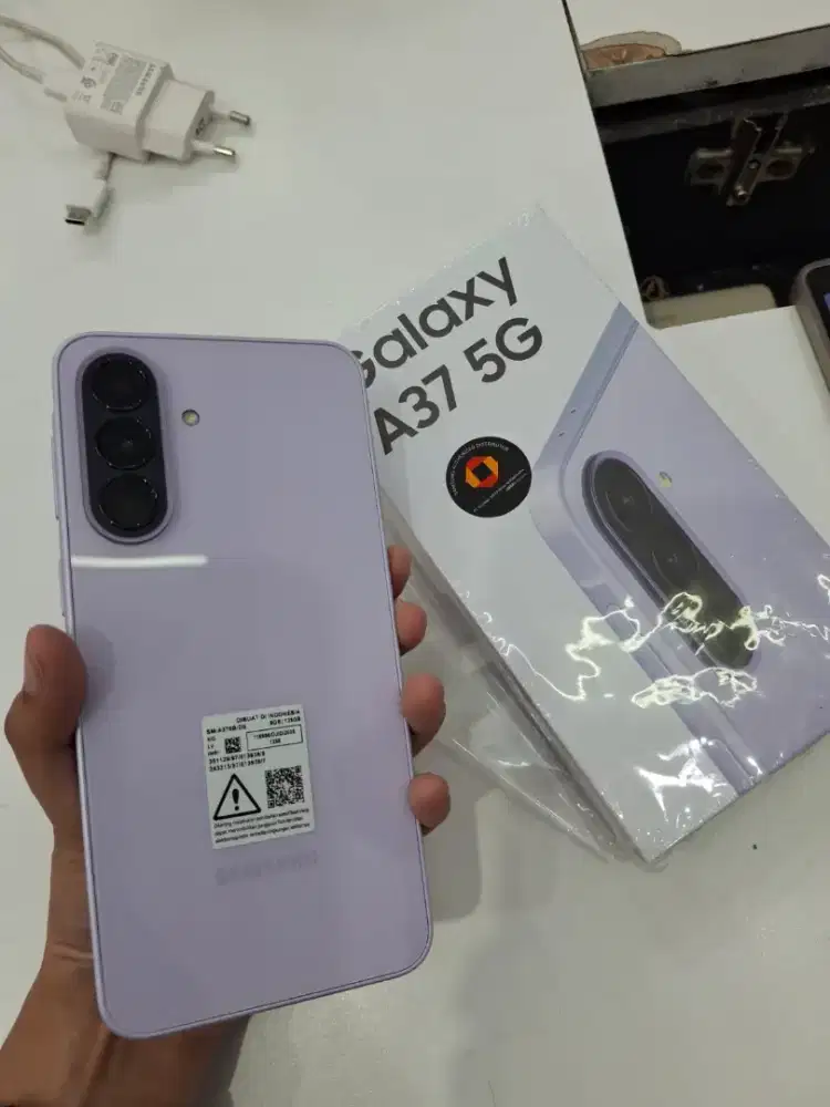 Samsung Galaxy  Resmi - Bisa Cicilan & Banyak Promo Menarik!
