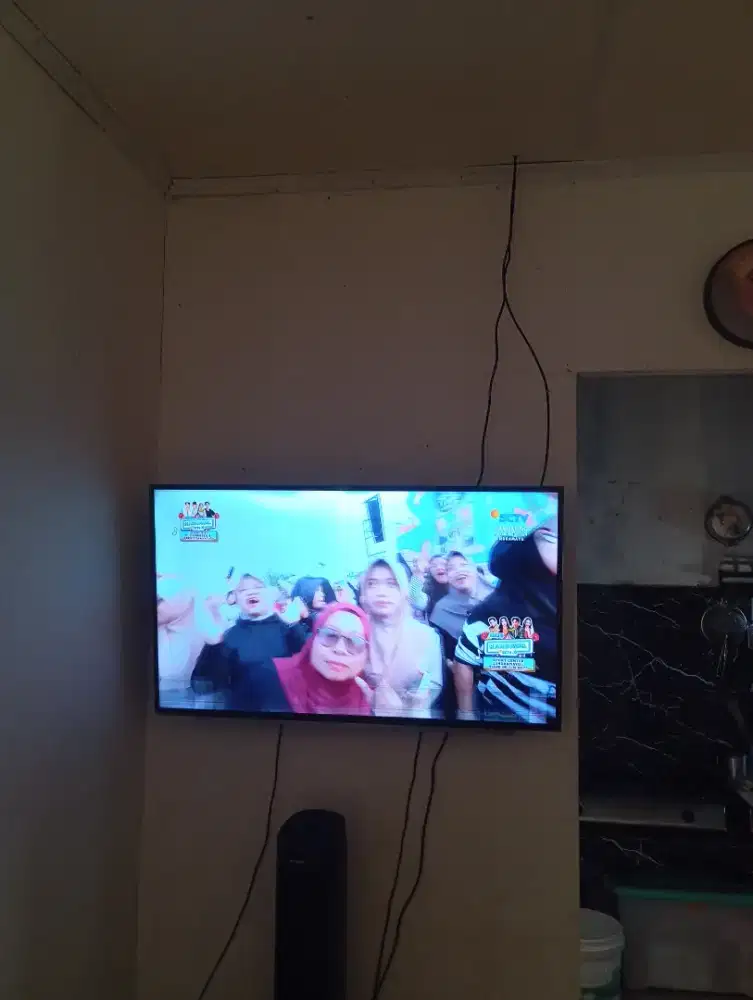 Tv Thosiba 49 Inch