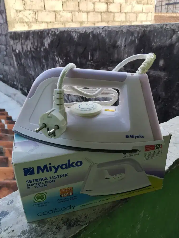 SETRIKA MIYAKO bekassas