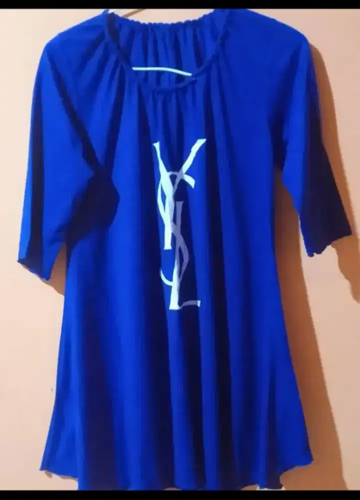 Baju Wanita Cantik
