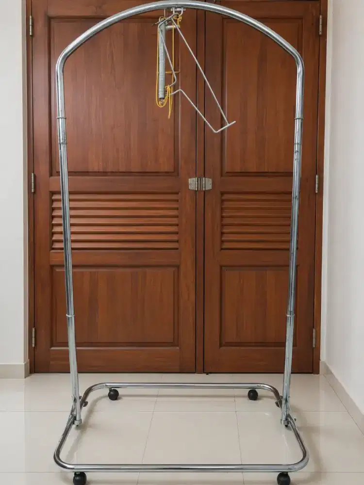 Tiang Ayunan Bayi Besi Stainless Preloved – Kokoh & Awet