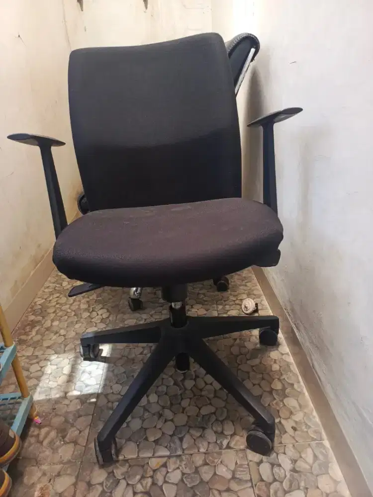 Kursi kantor/belajar