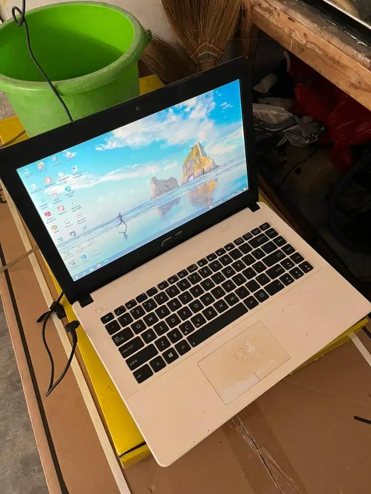 laptop perlu service biar lancar