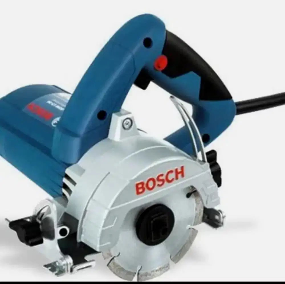 Alat potong marble bosch GDM 13-34