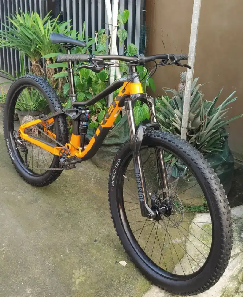 JUAL CEPAT TREK FUEL EX 5