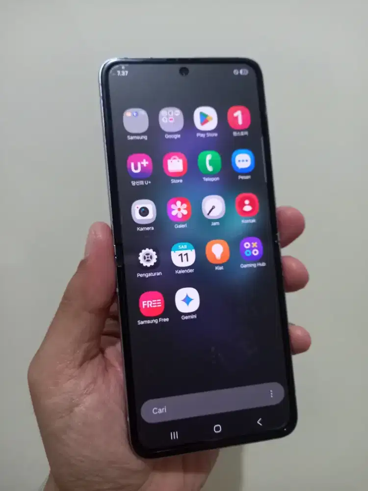 Samsung Galaxy Z Flip 3 5G Ram 8/256Gb Ex inter Fullset ada minus