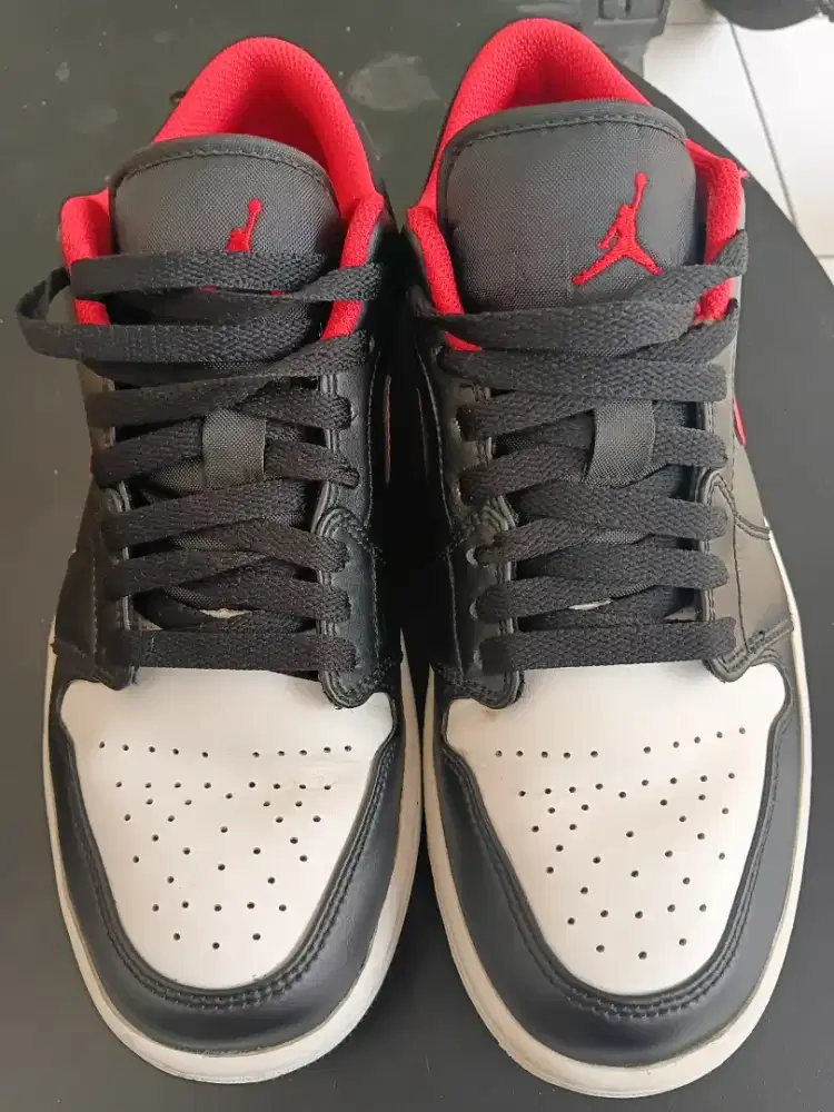 Nike Air Jordan 1 Low White Toe