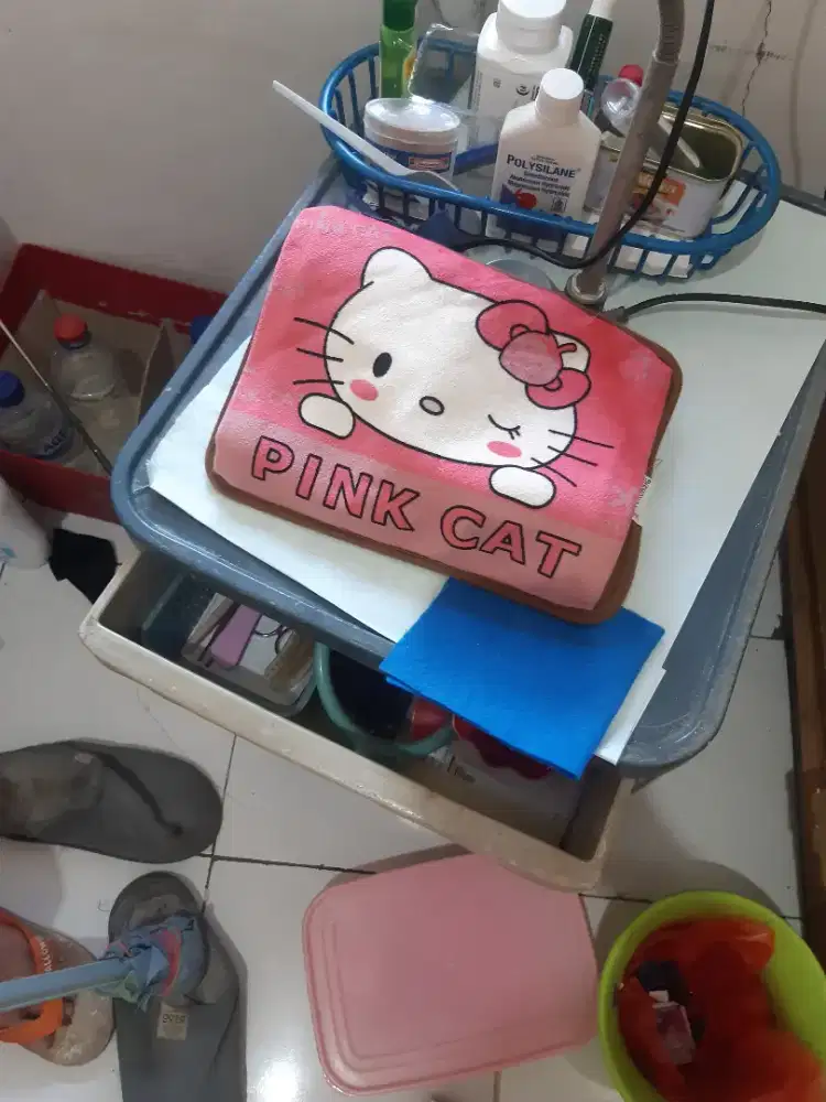 jual cpt1bantal air hangatgbr helo kitty