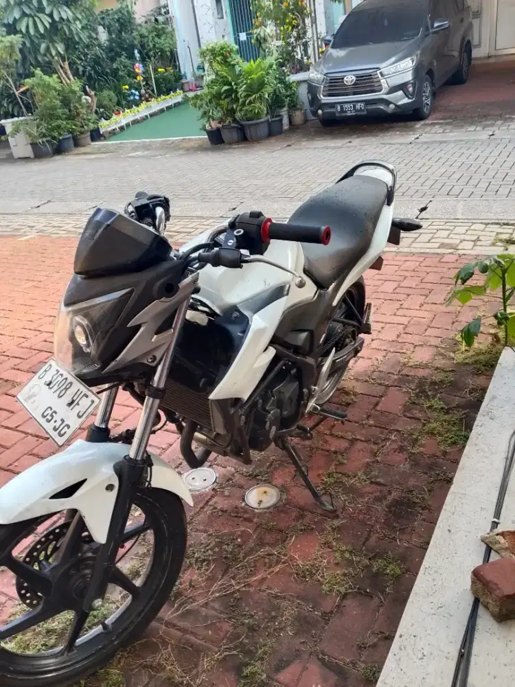 Honda CB 150r 2014