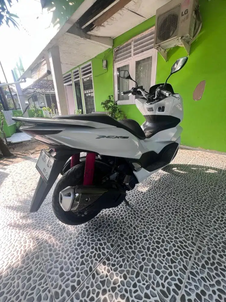 Honda PCX White CBS 160 LOW KM