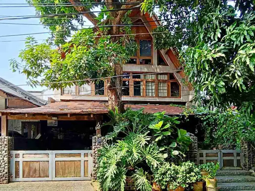 Rumah Vintage Di Bintaro Jaya sektor.5 Tangerang Selatan