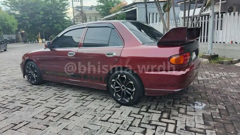 Mitsubishi Lancer 1994 Bensin