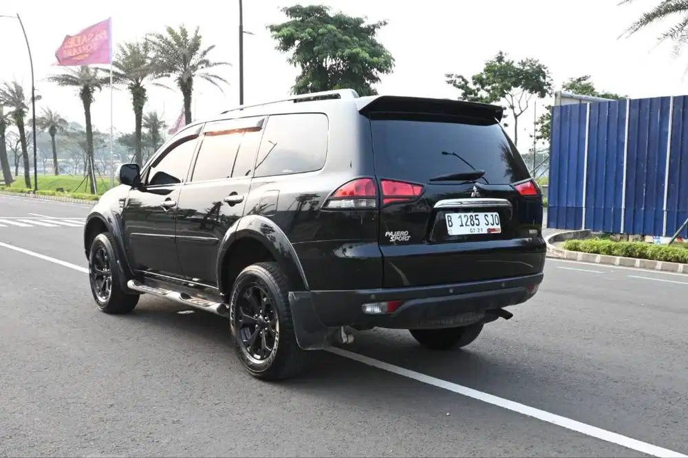Mitsubishi Pajero sport Dakar AT 2015