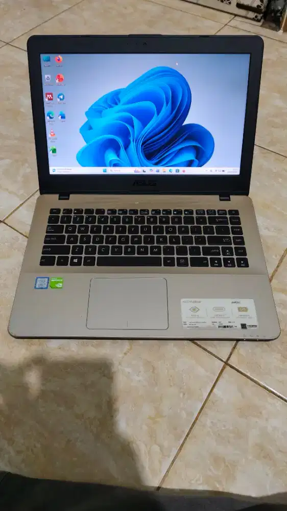 Jual Laptop Asus  X442UF Core i7 Ram 8/120ssd hardisk 1 TB  VGA Nvidia