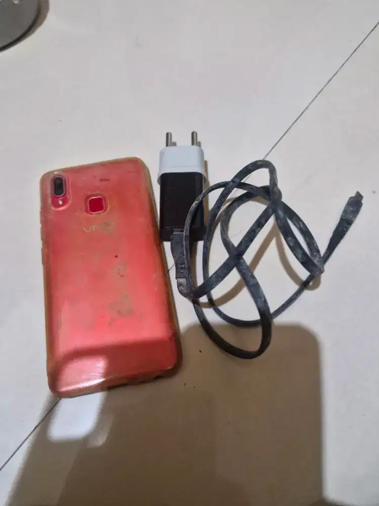Telpon seluler merk oppo murah