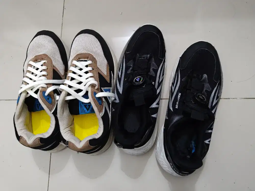 Sepatu bekas anak kos