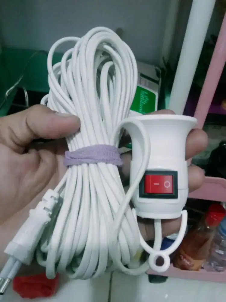 Sarang Lampu Masi Baru Lok Sawangan pasir putih
