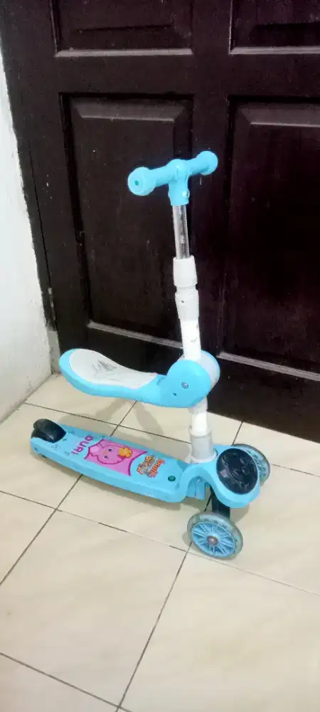 Skuter anak ad musik pake Batere lok Kemanggisan