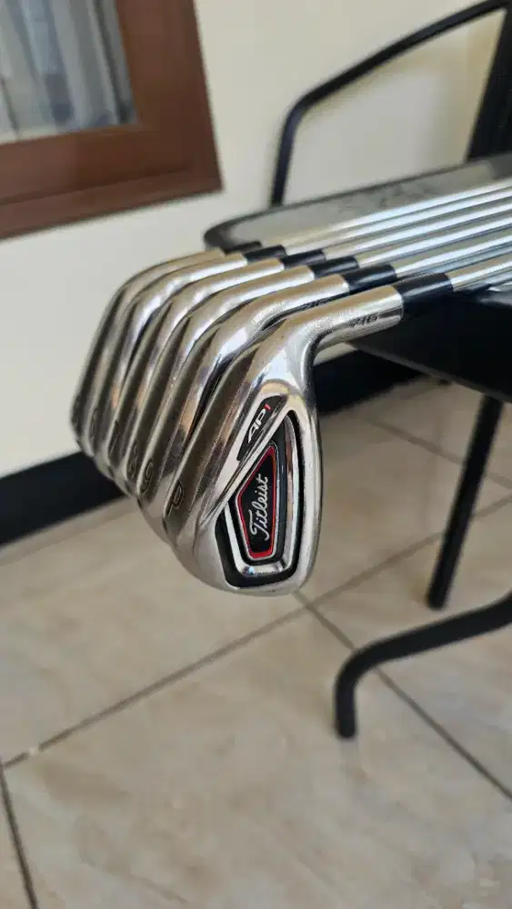 Iron set Titleist AP 1 716