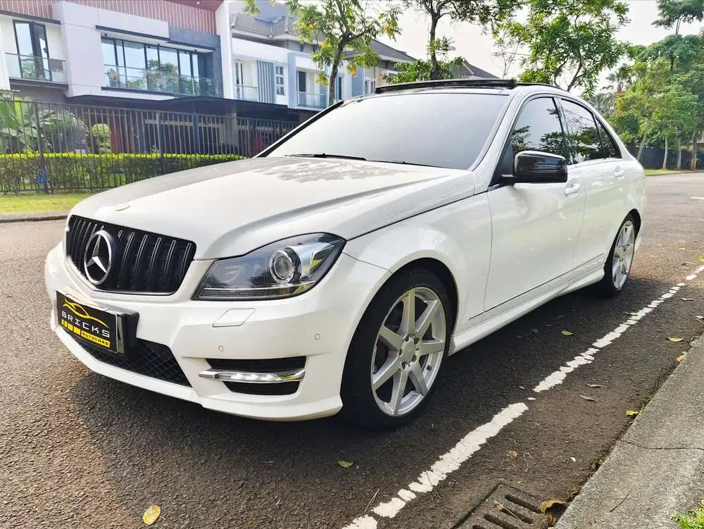 Mercedes Benz C250 AMG Plus AT 2014 (Sunroof)