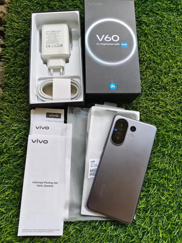 Vivo V60 5G Zeiss Camera 12/256